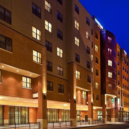Courtyard By Marriott Syracuse Downtown At Armory Square Hotel Exterior photo
